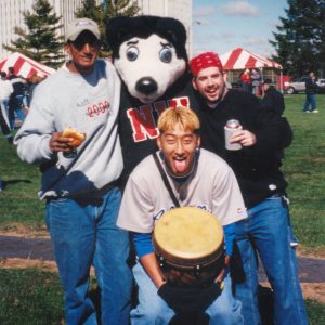 CK with Victor E. Huskie and ΣAE boys during NIU Homecoming 2000